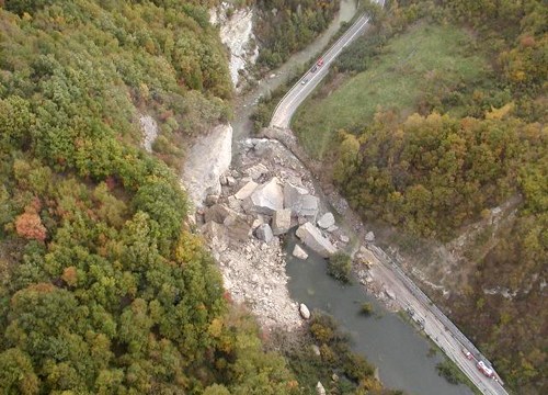 UN DECALOGO PER LA PREVENZIONE DEL DISSESTO IDROGEOLOGICO E PER LA MANUTENZIONE DEL TERRITORIO